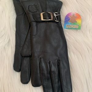 Ladies, black, genuine, leather buckle gloves, size small with NHL Logo NWT